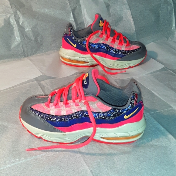 Nike Other - Nike Air Max Sneakers Girls 13.5C